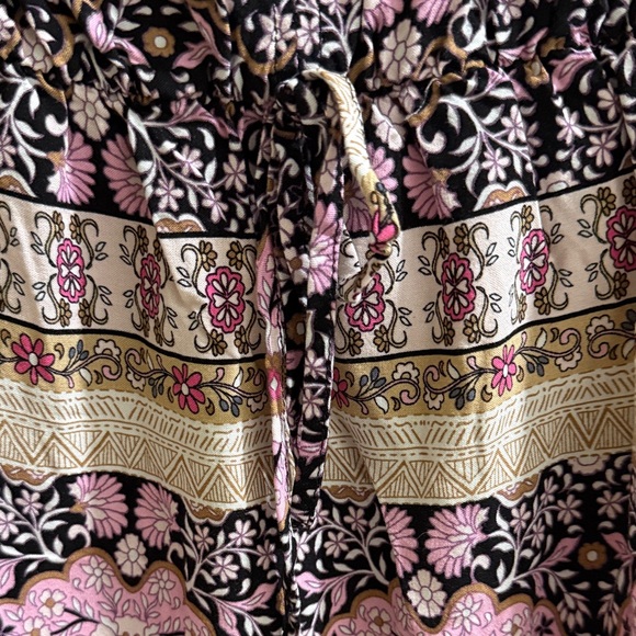 Cato Pink and Black Floral Blouse - Picture 3 of 5